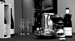 Tier 3 Vintner tasting room 250x137.jpg Tier 3 Vintner tasting room 250x137.jpg